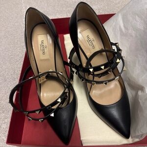 Size 38 Valentino’s  ankle wrap